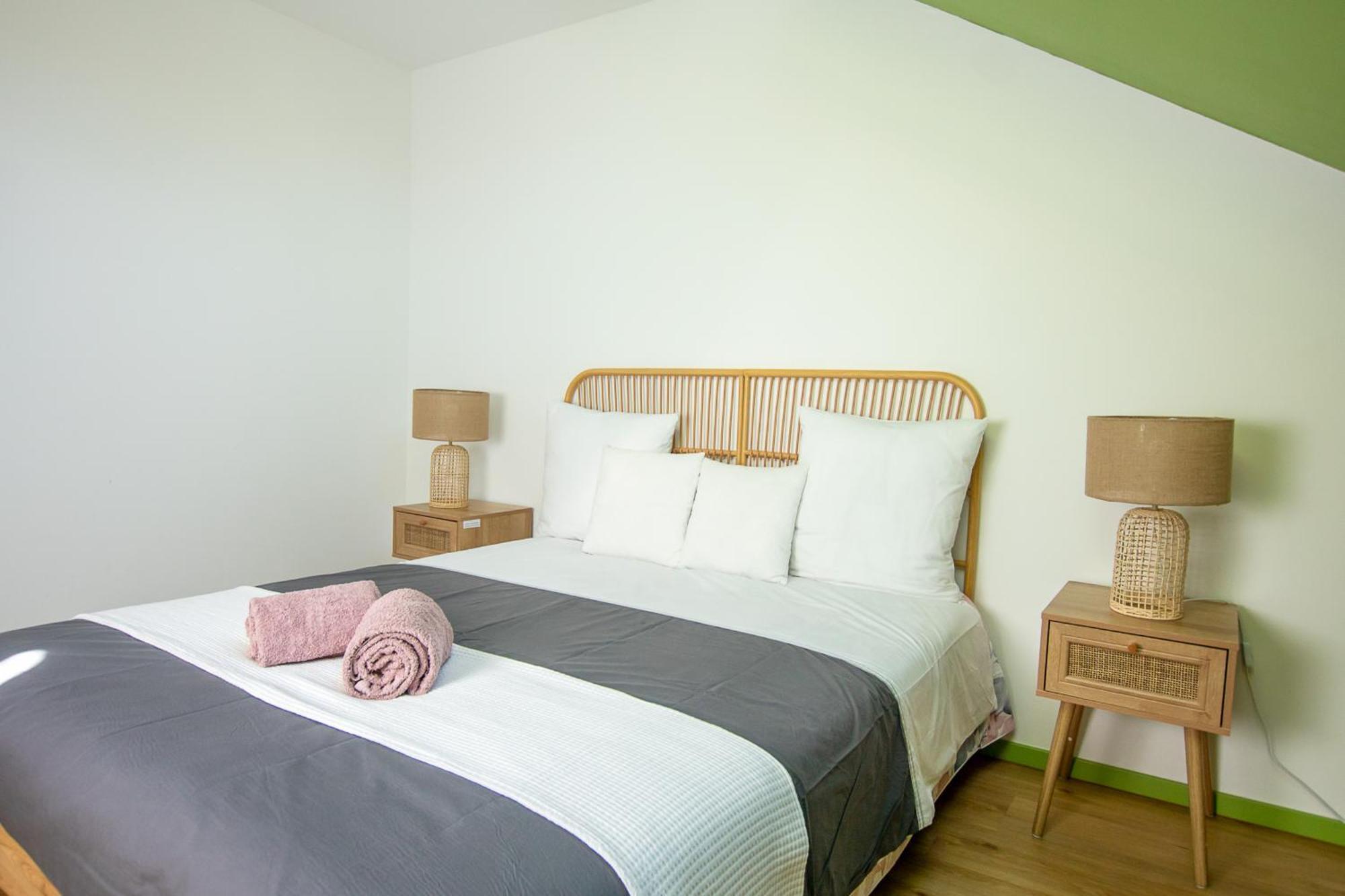 Ferienwohnung Le Charme Des Berceaux Épernay Exterior foto